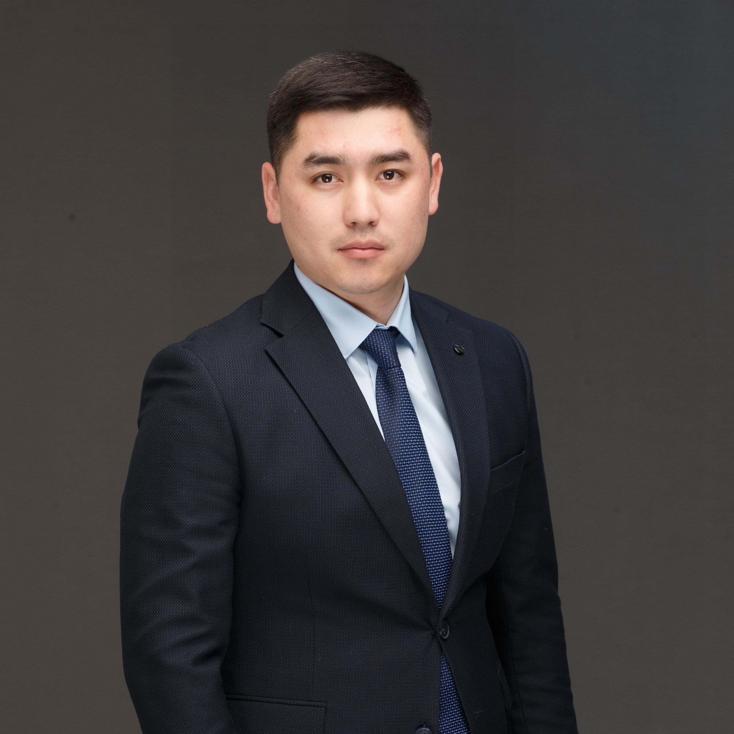 Сакенов Азат Маратович